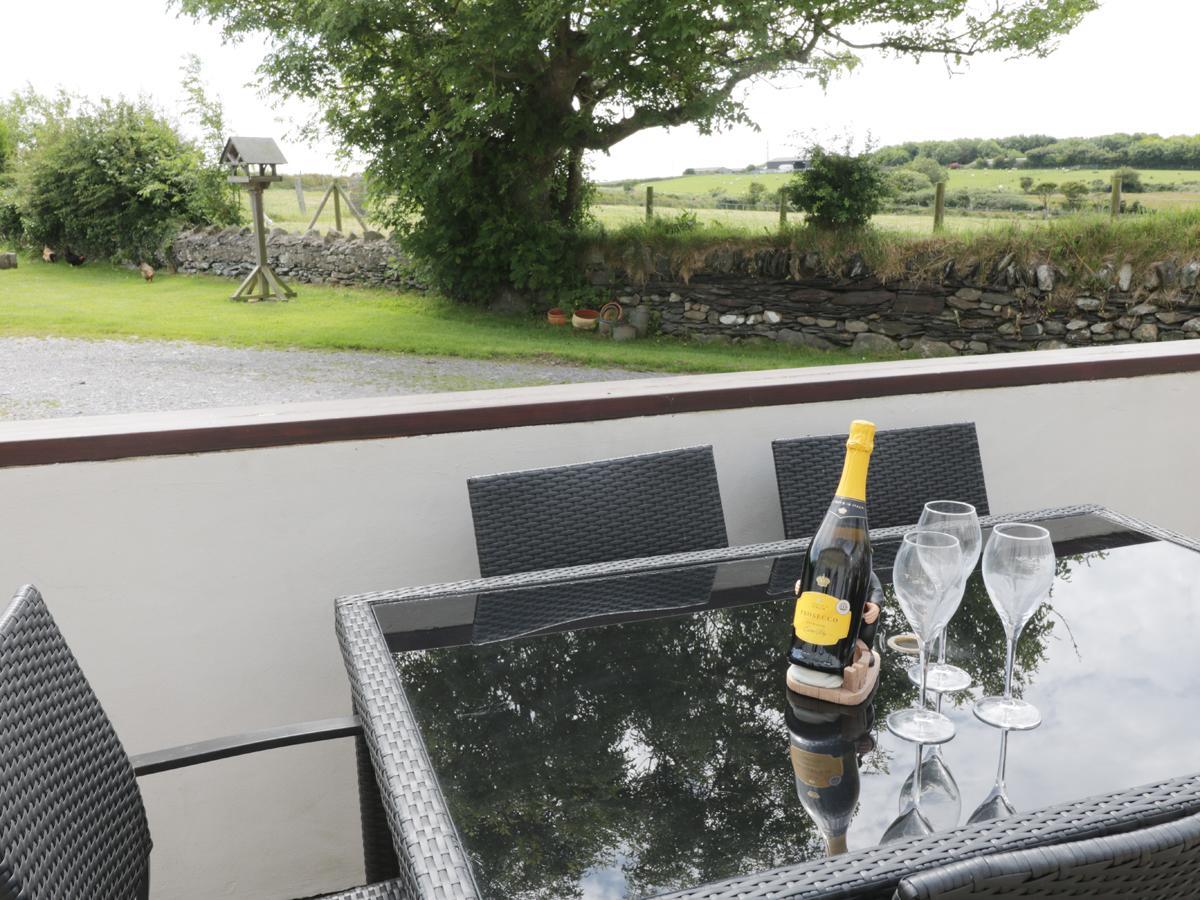 Bodegri Cottage Llanfflewyn Kültér fotó